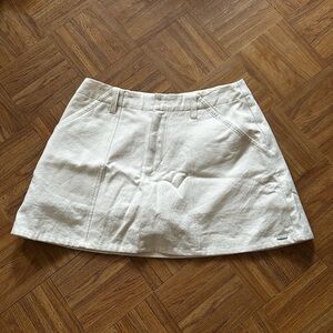 RVCA Off-White Textured Fabric Skirt